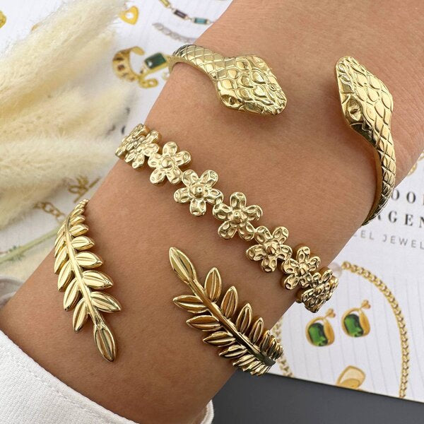 Leaves Cuff Bracelet 18K Gold Plated Steel Tarnish-free