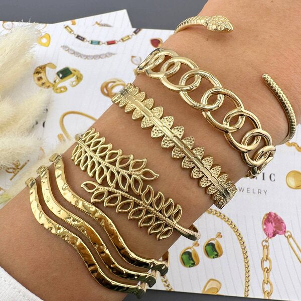 Golden Leaves Cuff Bracelet 18K Gold Plated Steel Tarnish-free